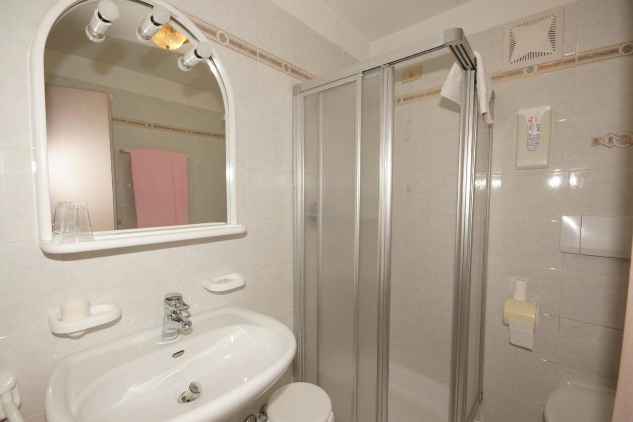 Hotel Villa Mozart 포자 디 파사 외부 사진